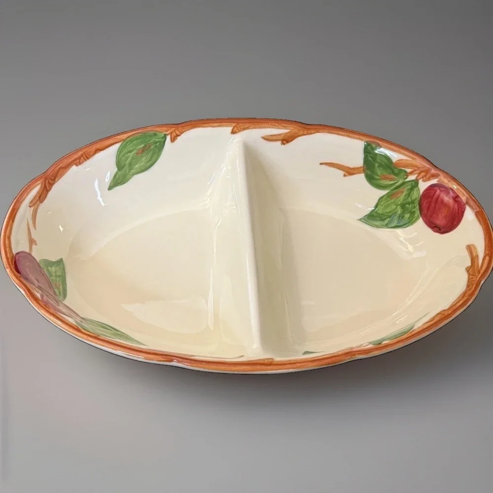 VTG Franciscan Apple Oval Divided Serving Bowl Gladding McBean TV Screen Mark